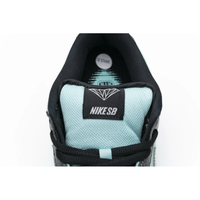 Nike Dunk SB Low Diamond Supply Co. Aqua Blue