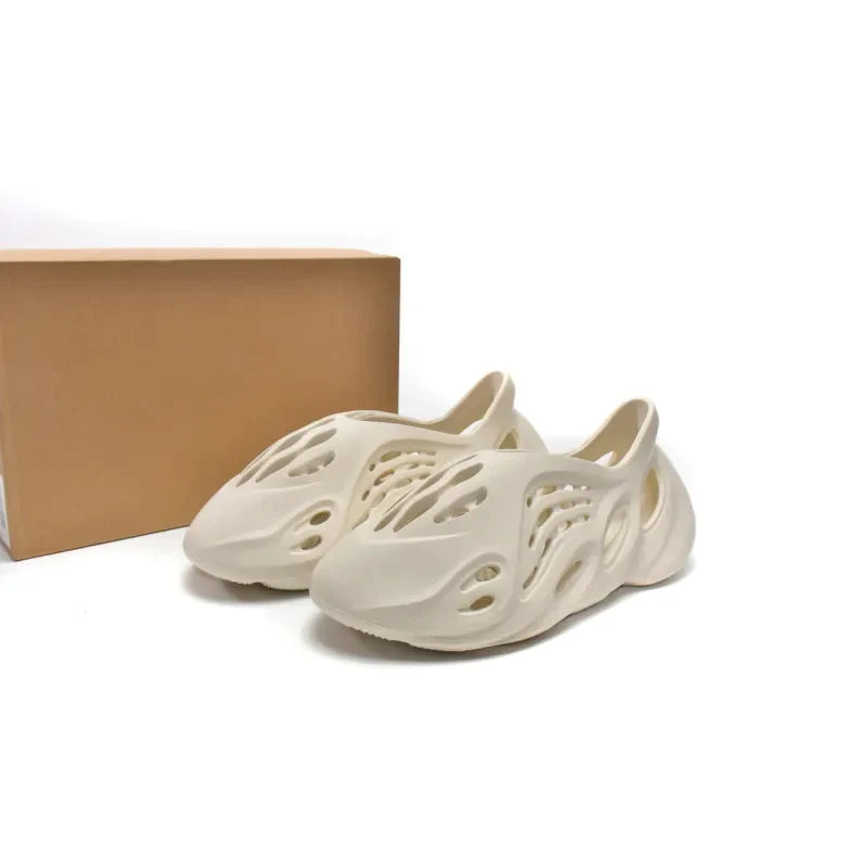 adidas Yeezy Foam Runner Ararat